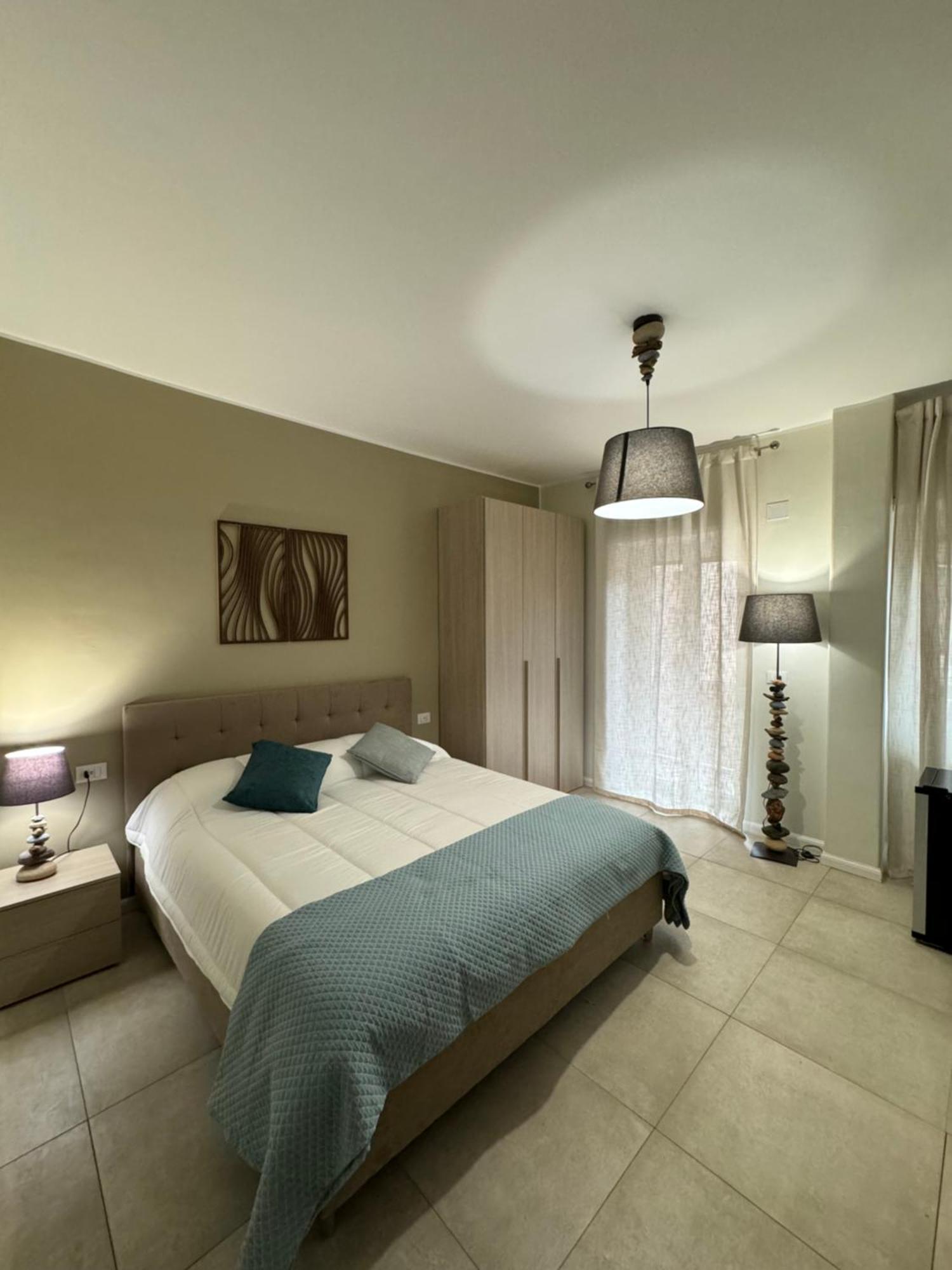 Dimora Dei Vespri 1 Otel Katanya Dış mekan fotoğraf