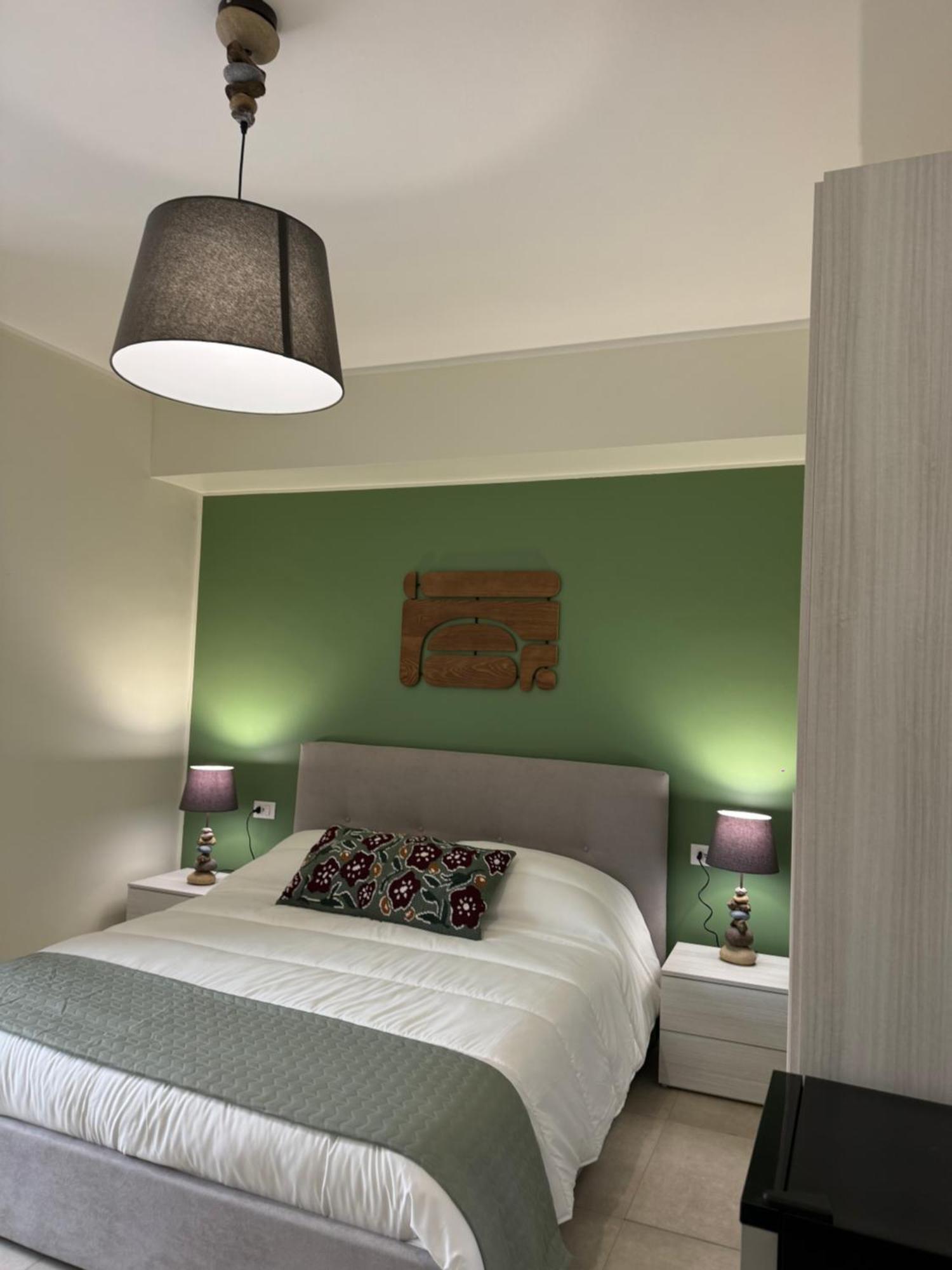 Dimora Dei Vespri 1 Otel Katanya Dış mekan fotoğraf