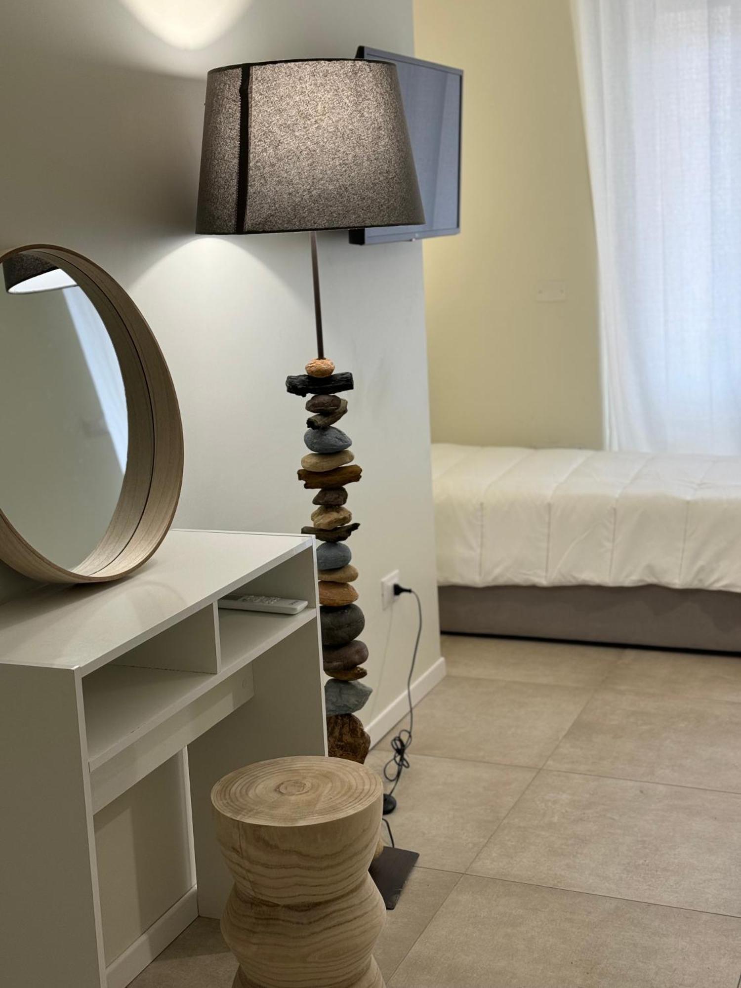 Dimora Dei Vespri 1 Otel Katanya Dış mekan fotoğraf