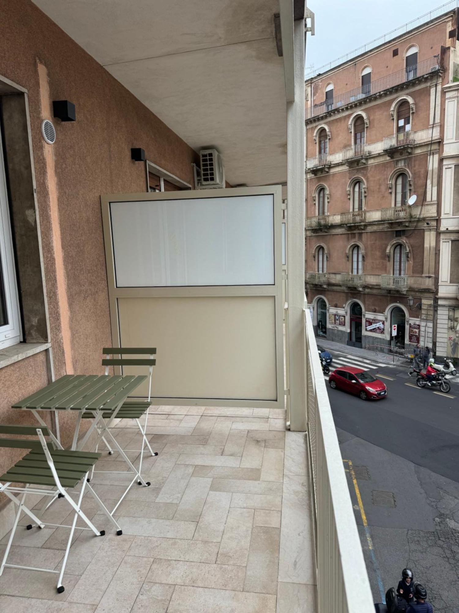 Dimora Dei Vespri 1 Otel Katanya Dış mekan fotoğraf